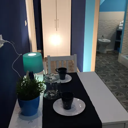 Oda ve Kahvaltı Blues Trani